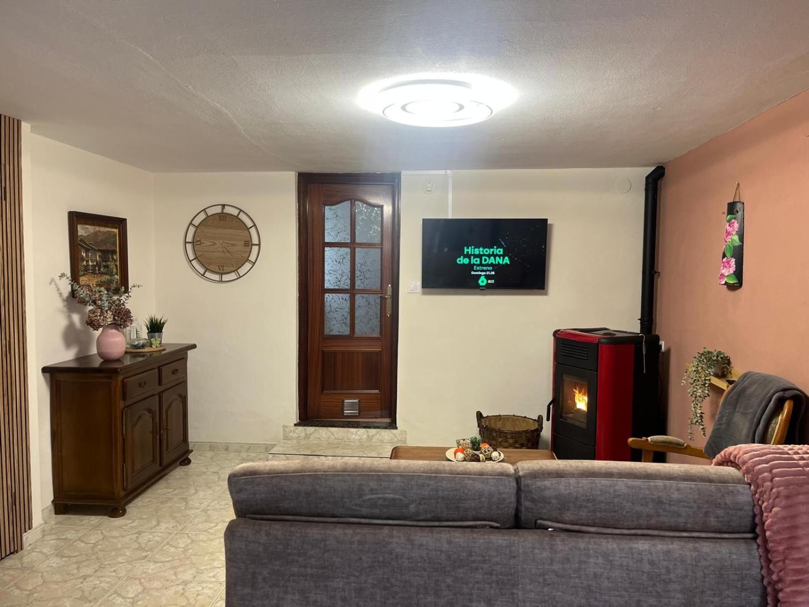 Apartamentos Rurales Los Villares 科伦加 外观 照片